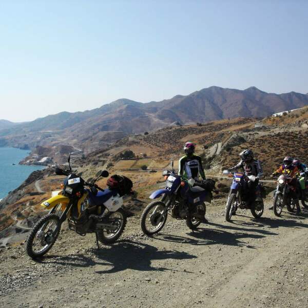 Motorradreisen Griechenland Bergdörfer lokale Spezialitäten